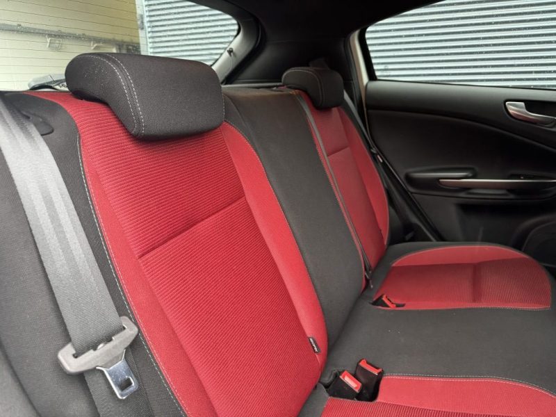 ALFA ROMEO GIULIETTA III 1.4 120 cv Veloce - Entretien complet - 2eme Main