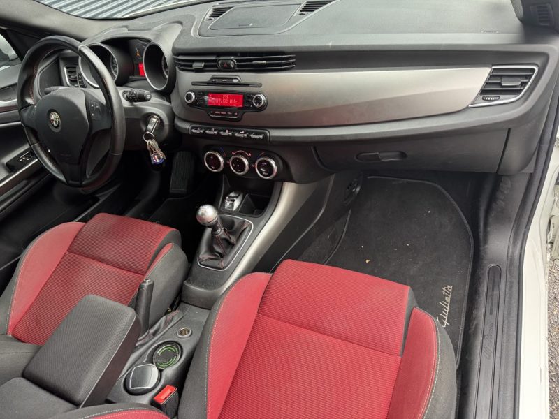 ALFA ROMEO GIULIETTA III 1.4 120 cv Veloce - Entretien complet - 2eme Main