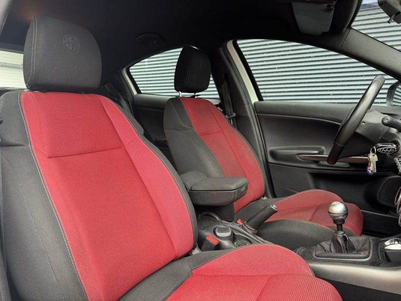 ALFA ROMEO GIULIETTA III 1.4 120 cv Veloce - Entretien complet - 2eme Main