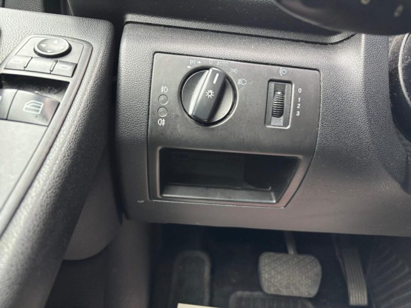 MERCEDES-BENZ CLASSE A  (W169) 150 1.5i 95cv BVA 2006