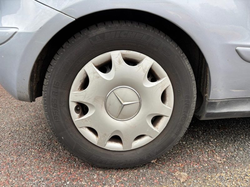 MERCEDES-BENZ CLASSE A  (W169) 150 1.5i 95cv BVA 2006