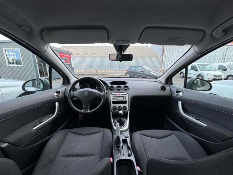 PEUGEOT  308  1.6 HDI 90CV ET 5 CV FISCAUX  2011