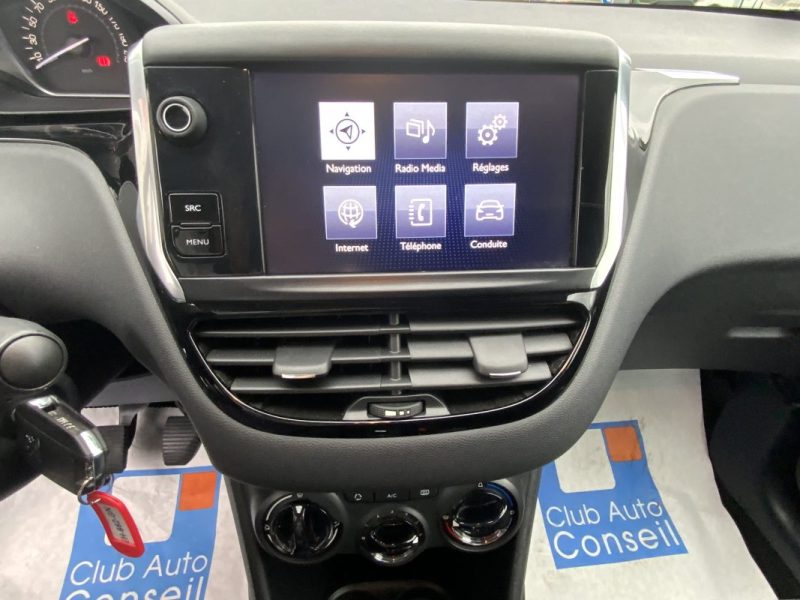 PEUGEOT 208 1.6 BlueHDi 75ch ACTIVE 2016