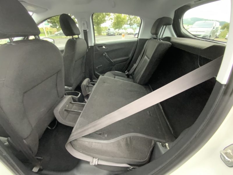 PEUGEOT 208 1.6 BlueHDi 75ch ACTIVE 2016