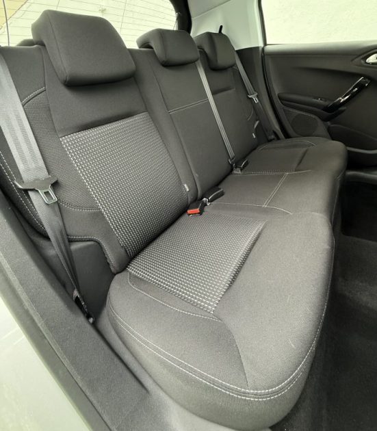 PEUGEOT 208 1.2 110 CV ALLURE 5P / COURROIE EFFECTUÉE / ORIGINE FRANCE / GARANTIE 6 MOIS