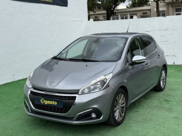 PEUGEOT 208 1.2 110 CV ALLURE 5P / COURROIE EFFECTUÉE / ORIGINE FRANCE / GARANTIE 6 MOIS
