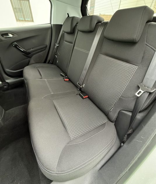 PEUGEOT 208 1.2 110 CV ALLURE 5P / COURROIE EFFECTUÉE / ORIGINE FRANCE / GARANTIE 6 MOIS