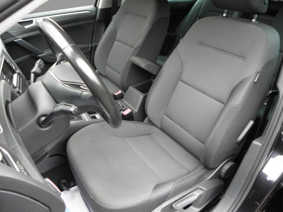 Volkswagen Golf VII 1.4 TSI