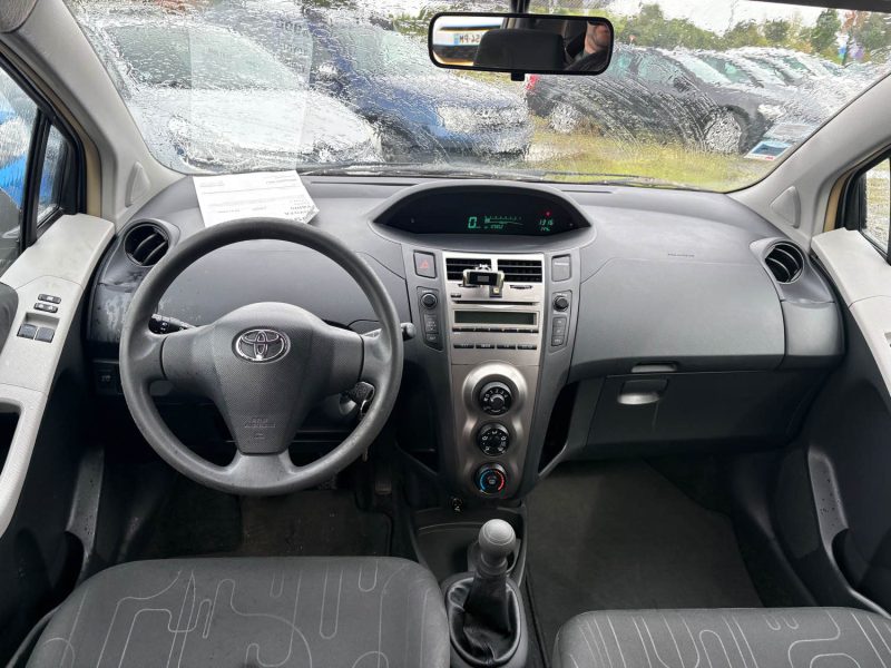  Toyota Yaris France 5 portes 1.0 VVTi 68 cv Garantie 12 mois