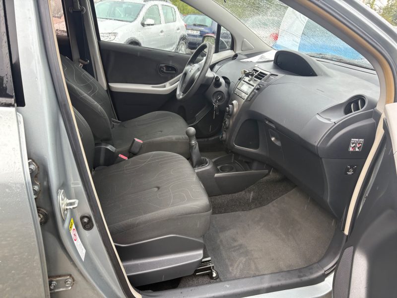  Toyota Yaris France 5 portes 1.0 VVTi 68 cv Garantie 12 mois