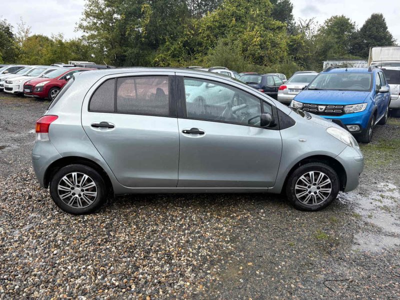  Toyota Yaris France 5 portes 1.0 VVTi 68 cv Garantie 12 mois