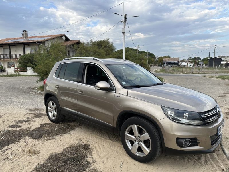 VOLKSWAGEN TIGUAN 2.0 TDI 110ch BlueMotion Technology FAP 2015