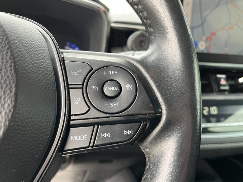 TOYOTA COROLLA Touring Sport Tva récupérable 122h Dynamic Tva récupérable