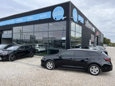 TOYOTA COROLLA Touring Sport Tva récupérable 122h Dynamic Tva récupérable