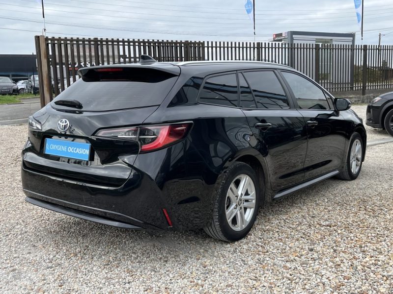 TOYOTA COROLLA Touring Sport Tva récupérable 122h Dynamic Tva récupérable