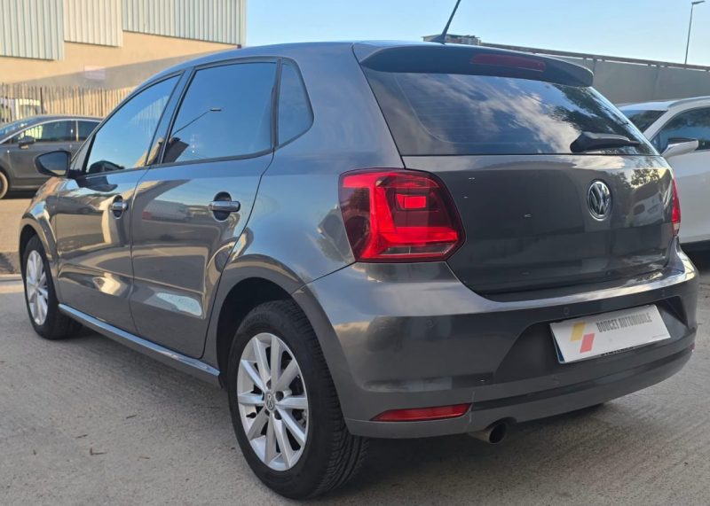 VOLKSWAGEN POLO 1.2 TSI 90ch BlueMotion Technology Confortline Business 