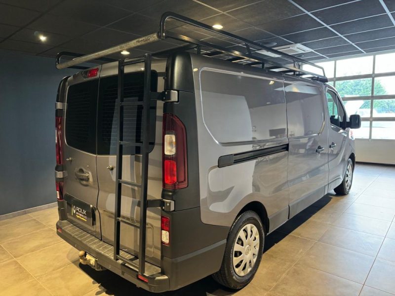 RENAULT TRAFIC L2H1 1300 2.0 dCi 145ch Energy Grand Confort / ATTELAGE / ENTRETIEN RENAULT COMPLET / ECHELLE + GALERIE / HABILLAGE BOIS / PRIX HT / CAMERA /  2020