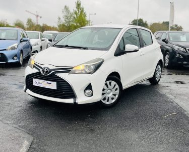 TOYOTA YARIS 90 D-4D Active BVM6 / Caméra de recul - Radar de recul - Historique des entretiens