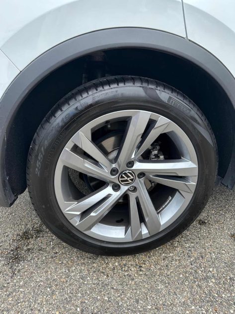 VOLKSWAGEN TIGUAN  2.0 TDI DSG7 R-LINE