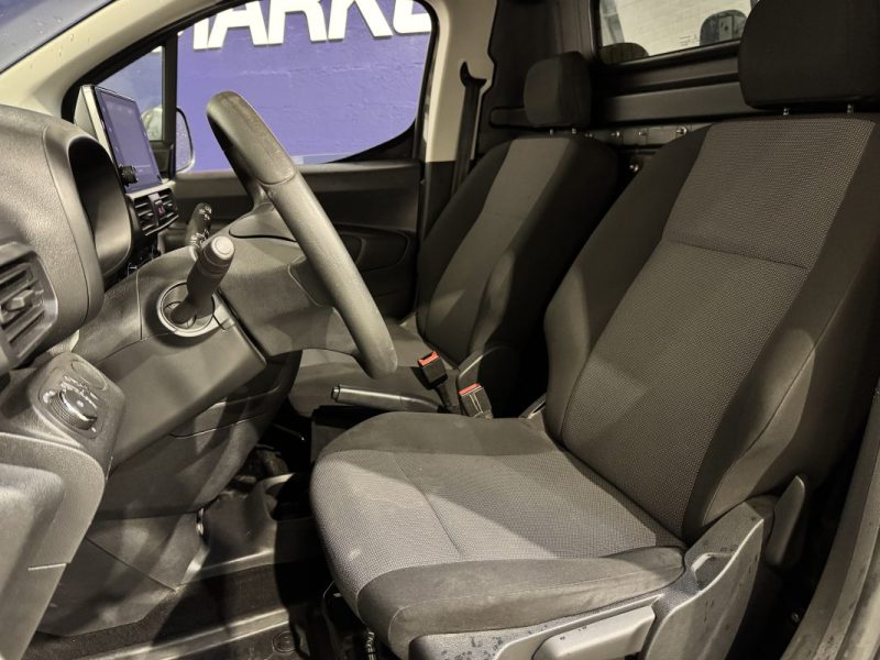 OPEL COMBO L1H1 1.6 HDI 100ch - DISTRI OK / CARPLAY 