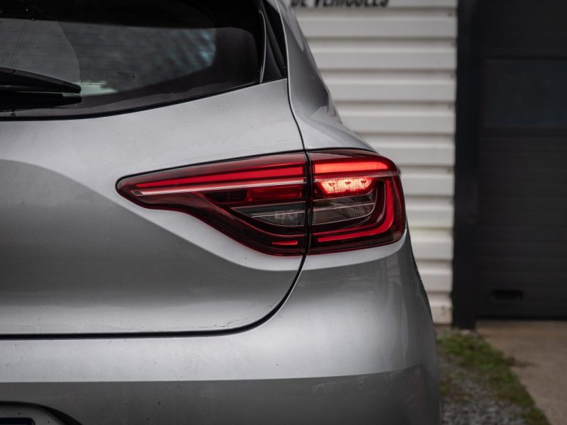 RENAULT CLIO V 1.5 Blue dCi 85CV - 5 PLACES