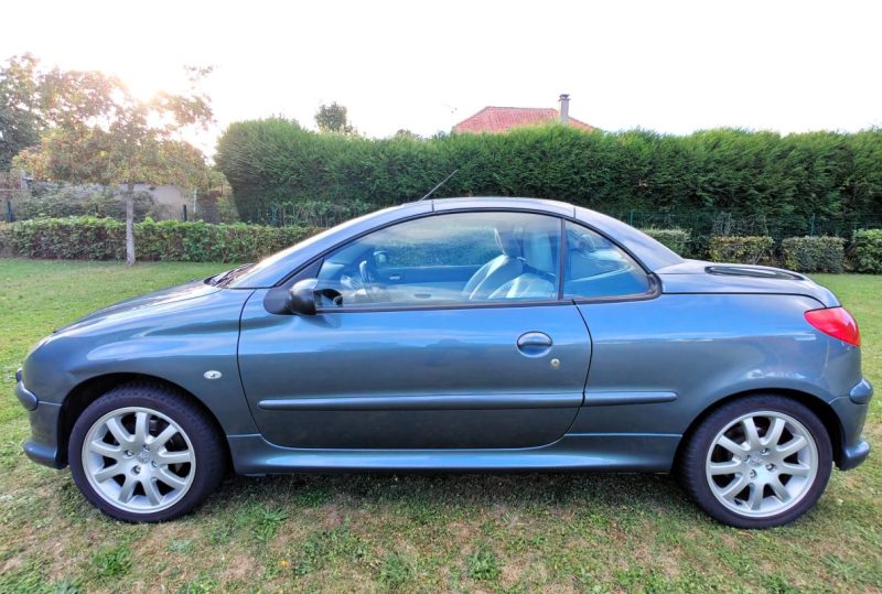 PEUGEOT 206 CC 1.6 16v PLATINIUM PACK JBL