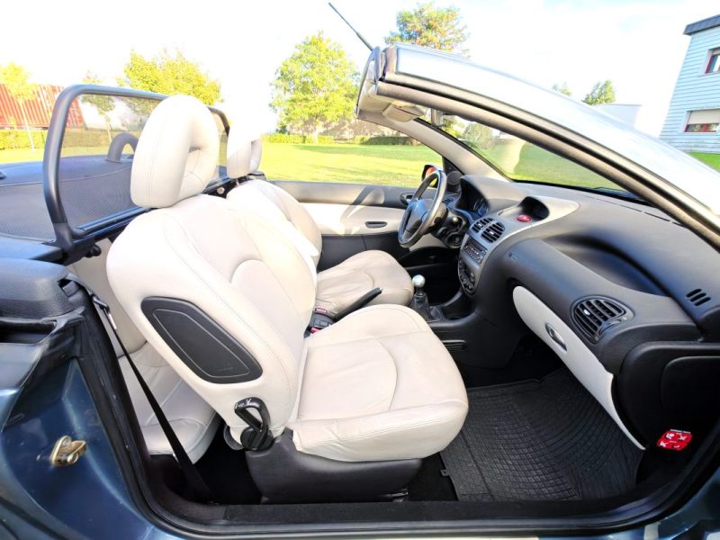 PEUGEOT 206 CC 1.6 16v PLATINIUM PACK JBL