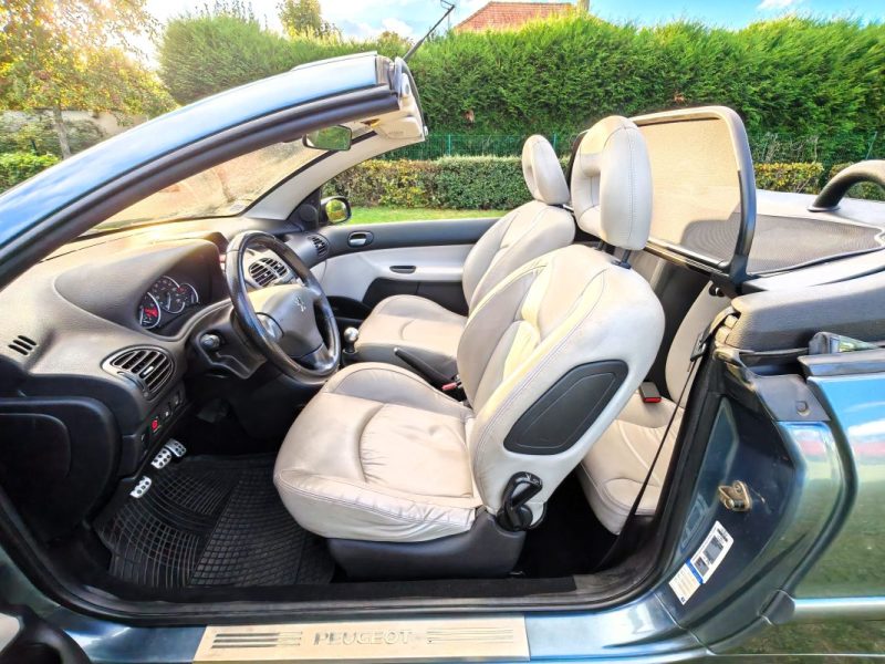 PEUGEOT 206 CC 1.6 16v PLATINIUM PACK JBL