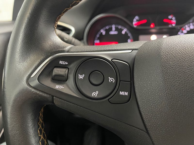 OPEL CROSSLAND X SEULEMENT 58000KMS 1.5 D 120ch ULTIMATE BVA GARANTIE 12 MOIS, HISTORIQUE COMPLET