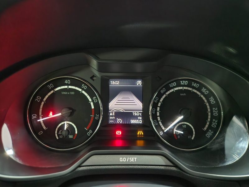 SKODA OCTAVIA 2016 Octavia COMBI 2.0 TSI 220 RS*ACC*CUIR*GPS*