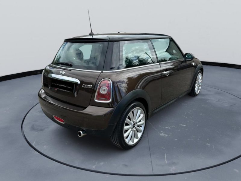 MINI MINI 2 R56 1.6i - 16V COOPER 