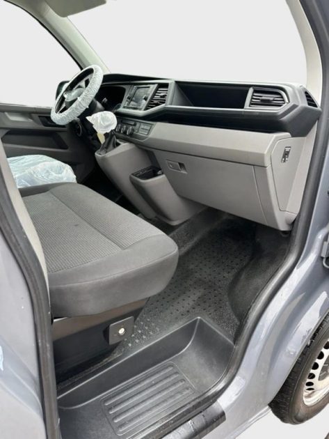 VOLKSWAGEN TRANSPORTER T6 2.0 TDI DSG7