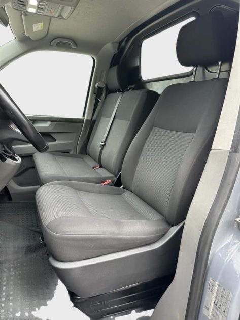 VOLKSWAGEN TRANSPORTER T6 2.0 TDI DSG7