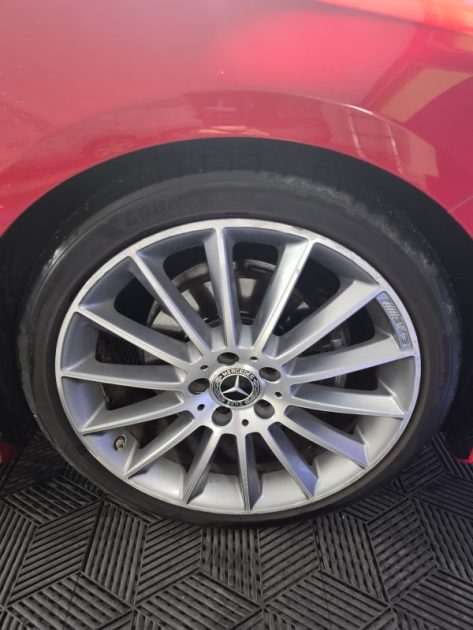 MERCEDES MERCEDES CLASSE A 180 116 Cv AMG LINE - PACK PREMIUM + - BOITE AUTOMATIQUE - TOIT OUVRANT - GPS - CAMERA - SIEGES CHAUFFANT  180 d 116ch Style Line 7G-DCT 2018