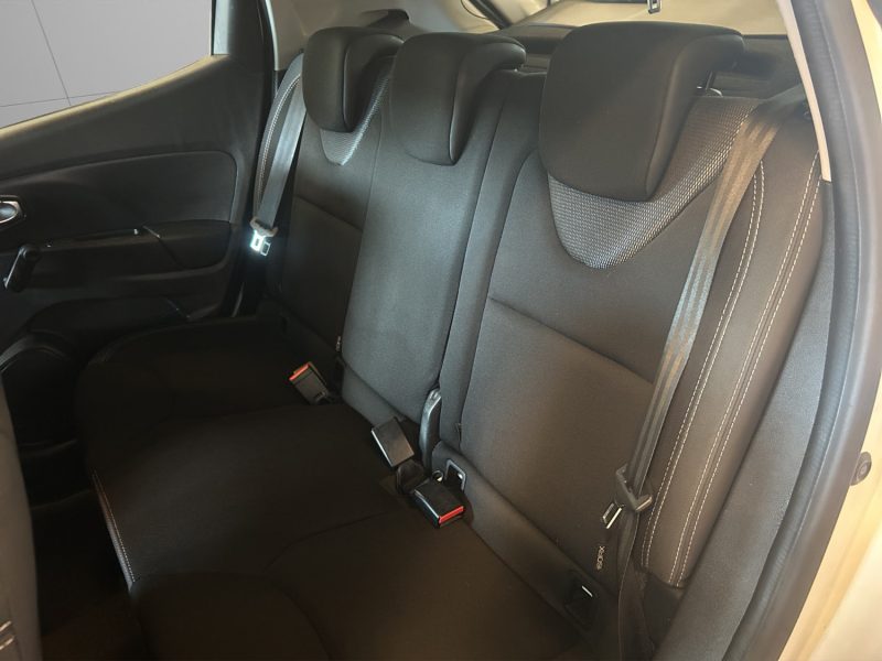 RENAULT CLIO 1.5 dCi 75 cv *ETAT NICKEL*.