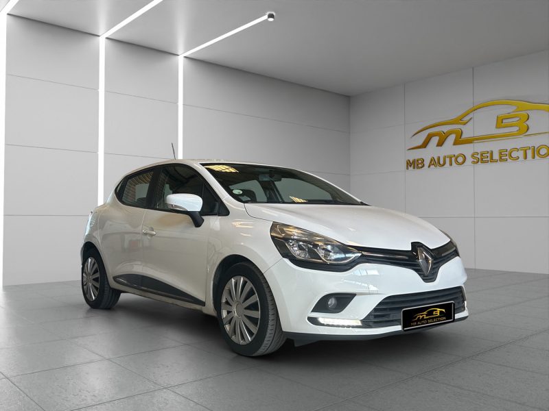 RENAULT CLIO 1.5 dCi 75 cv *ETAT NICKEL*.