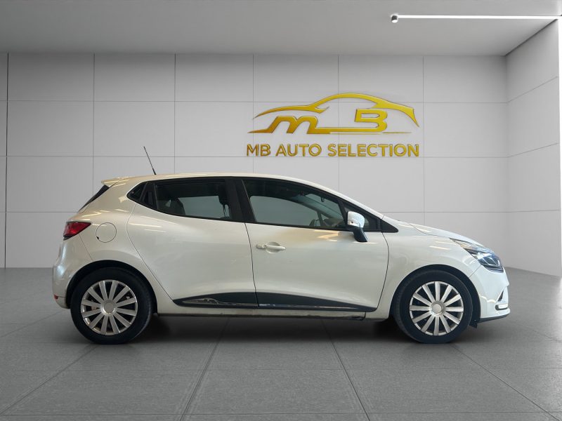 RENAULT CLIO 1.5 dCi 75 cv *ETAT NICKEL*.
