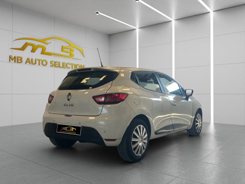 RENAULT CLIO 1.5 dCi 75 cv *ETAT NICKEL*.