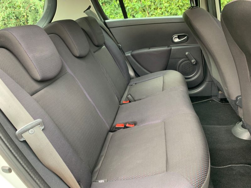 RENAULT CLIO CONFORT DYNAMIQUE 1.4 16V 2007