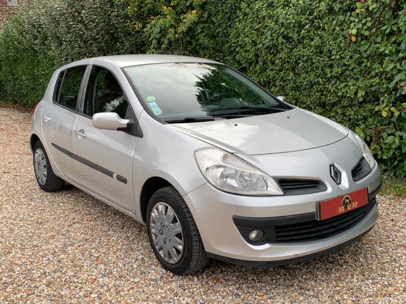 RENAULT CLIO CONFORT DYNAMIQUE 1.4 16V 2007