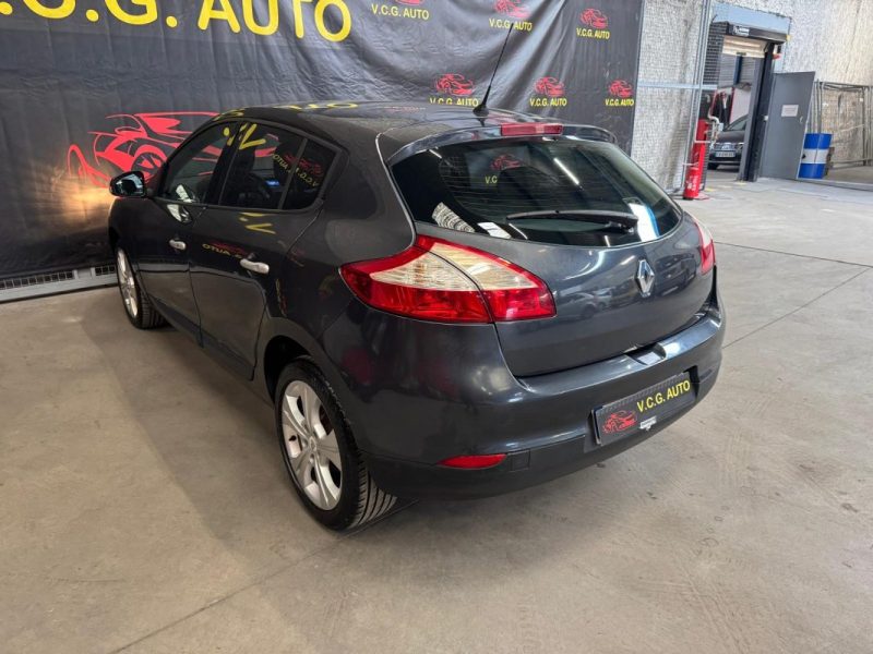 RENAULT MEGANE 1.5 DCI 110 Dynamique