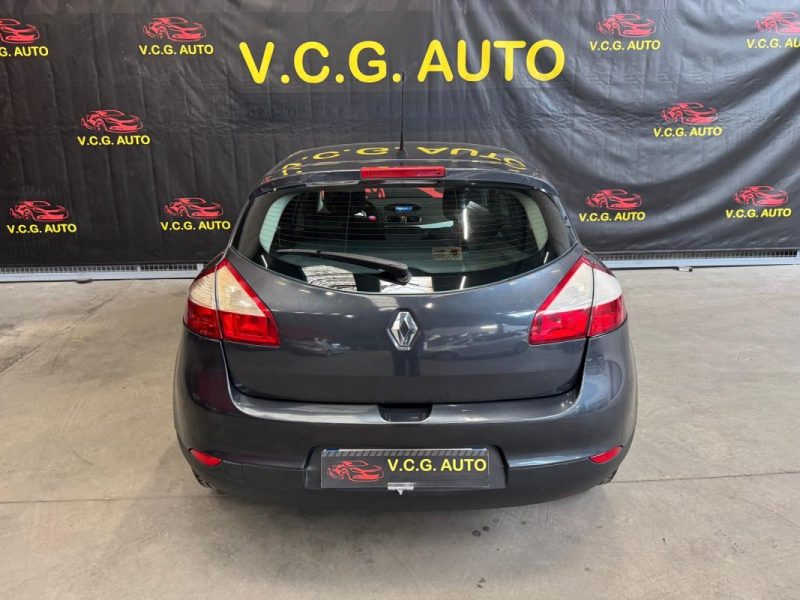 RENAULT MEGANE 1.5 DCI 110 Dynamique