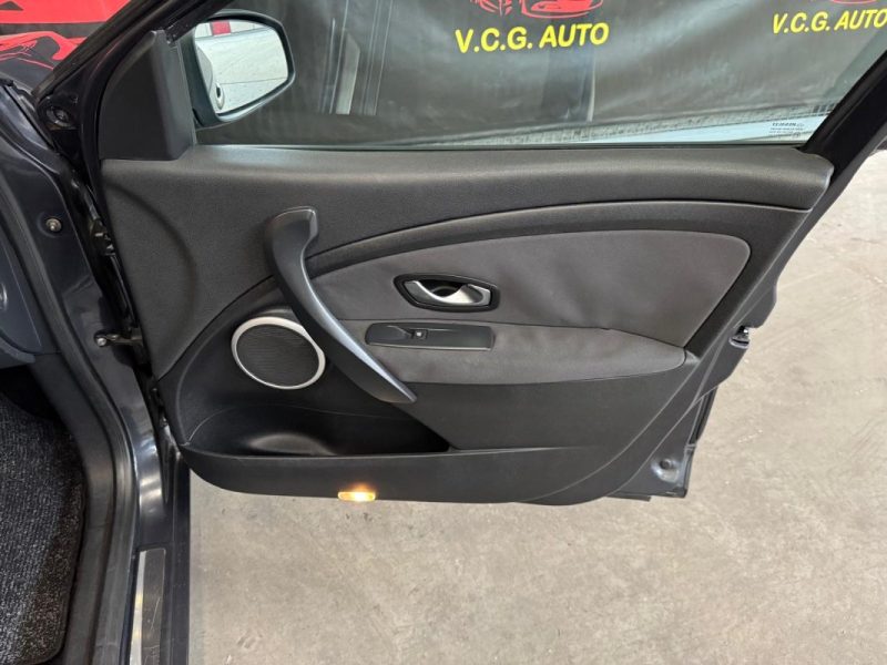 RENAULT MEGANE 1.5 DCI 110 Dynamique