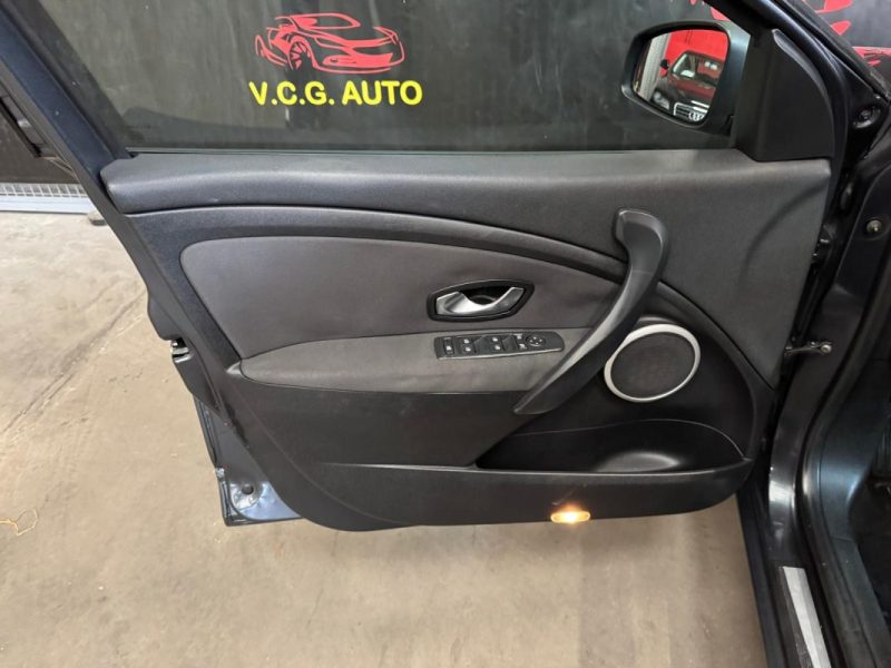 RENAULT MEGANE 1.5 DCI 110 Dynamique