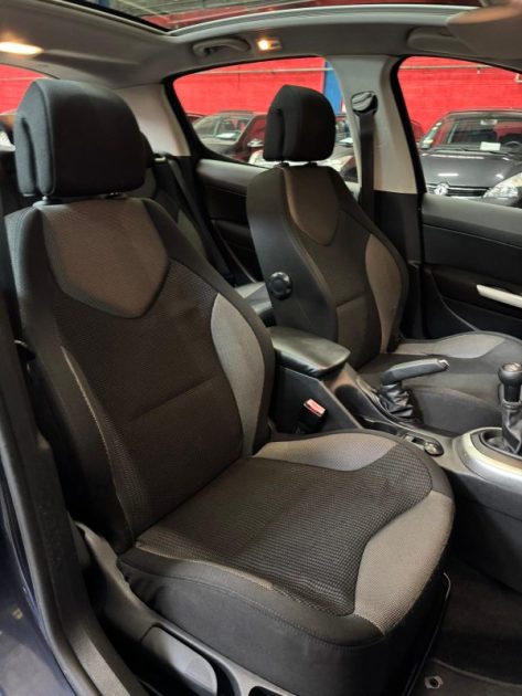 PEUGEOT 308 1.6 Hdi 110 Premium