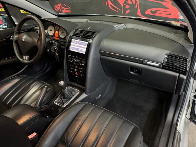 PEUGEOT 407 1.6 HDI 110 Black & Silver Edition