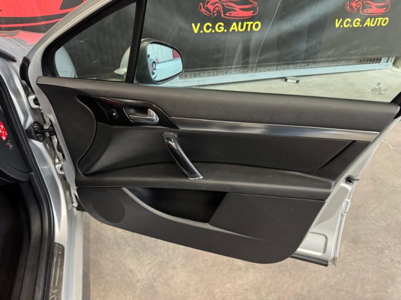 PEUGEOT 407 1.6 HDI 110 Black & Silver Edition