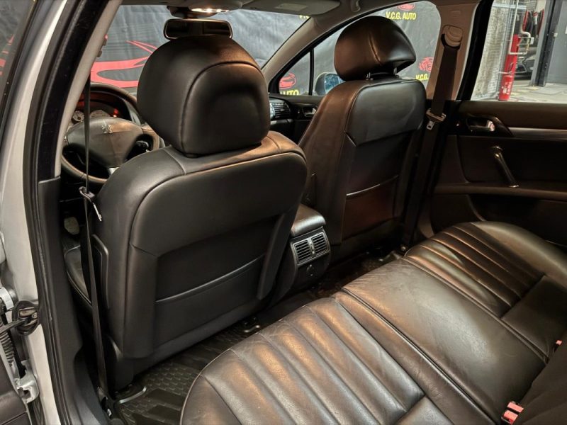 PEUGEOT 407 1.6 HDI 110 Black & Silver Edition