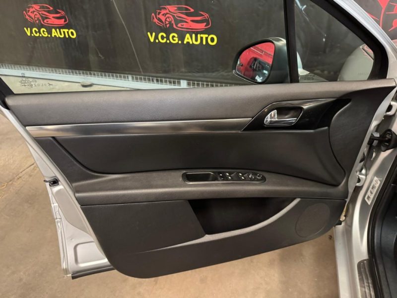 PEUGEOT 407 1.6 HDI 110 Black & Silver Edition