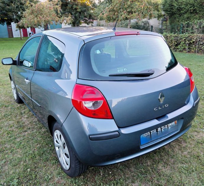 RENAULT CLIO III 1.2 DYNAMIQUE 75cv 3 PORTES